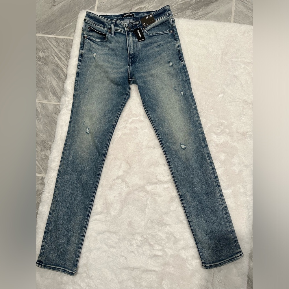 NWT Express Womens Slim Hyper Stretch Jeans Size 28Wx32L